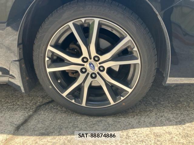 Subaru IMPREZA 2019-07 7500982-3