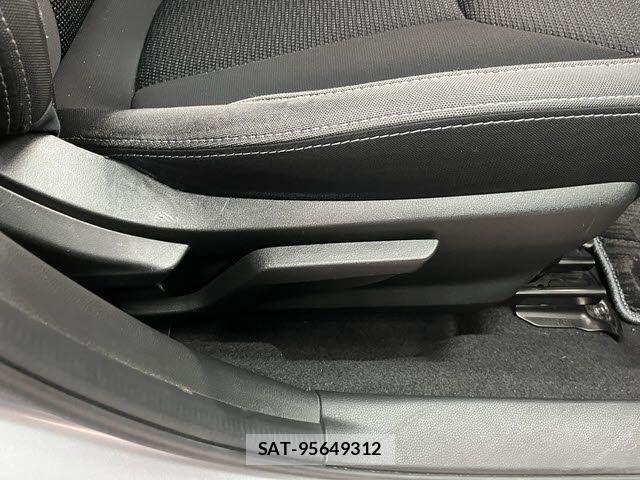 Subaru IMPREZA 2017-03 7562258-21
