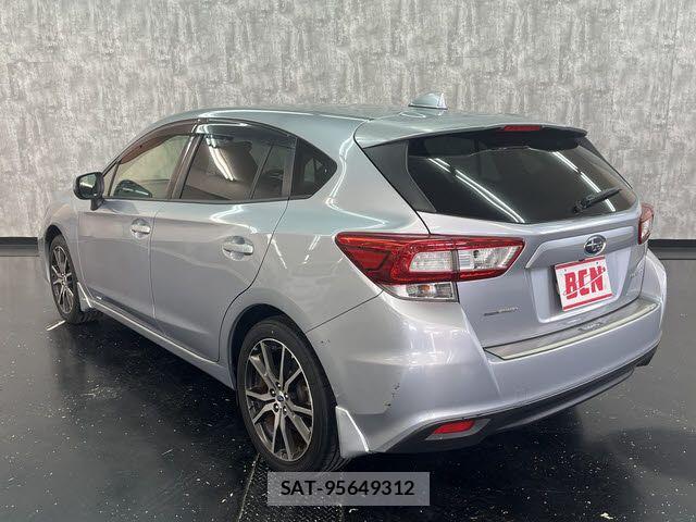 Subaru IMPREZA 2017-03 7562258-8