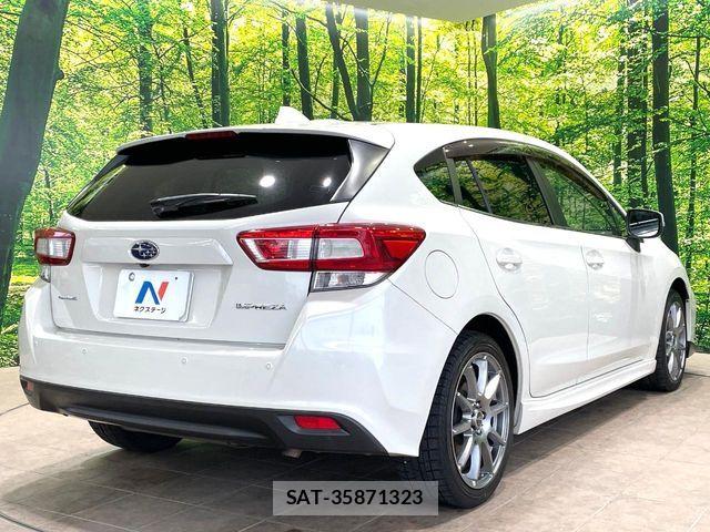 Subaru IMPREZA 2018-06 7724315-16