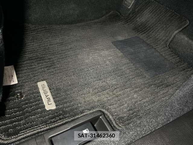 Subaru IMPREZA 2015-07 7724314-17