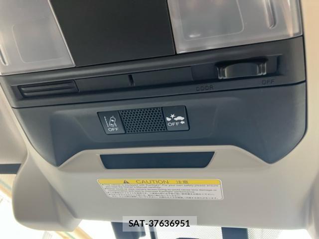 Subaru IMPREZA 2018-02 7724313-21