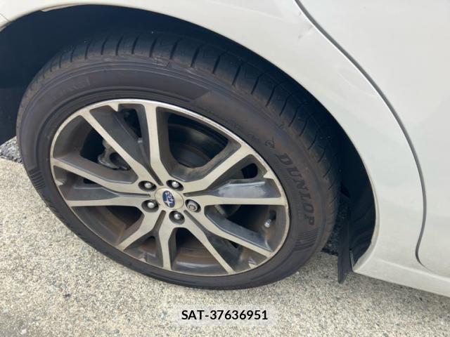 Subaru IMPREZA 2018-02 7724313-5