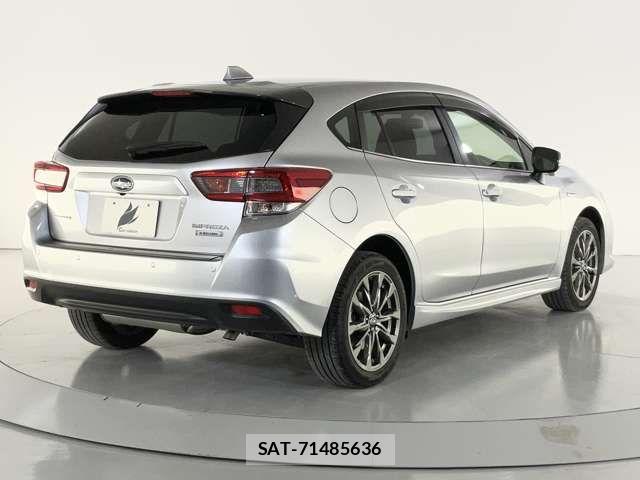 Subaru IMPREZA 2022-06 7724302-5