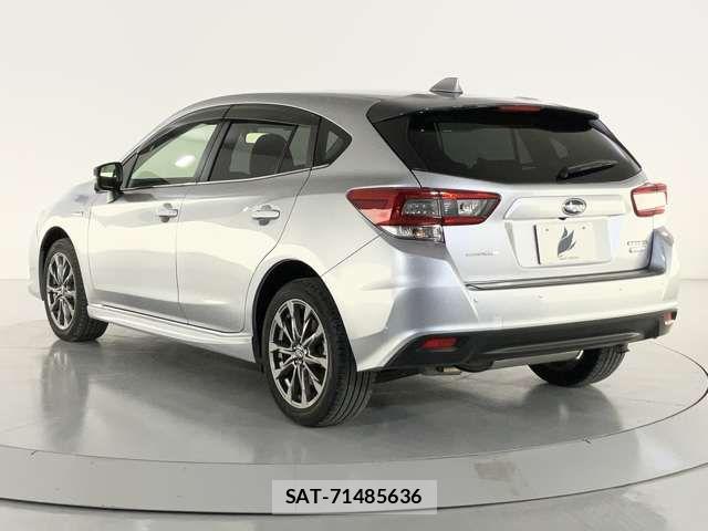 Subaru IMPREZA 2022-06 7724302-3
