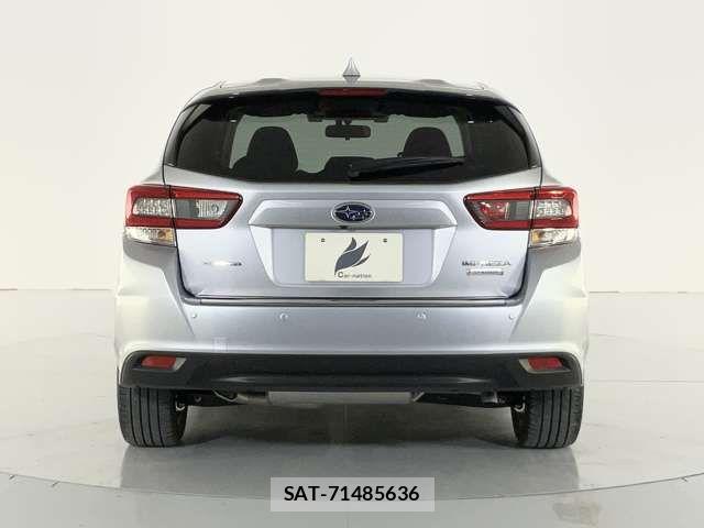 Subaru IMPREZA 2022-06 7724302-4