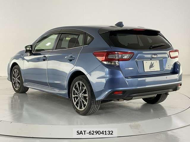 Subaru IMPREZA 2021-04 7724306-3