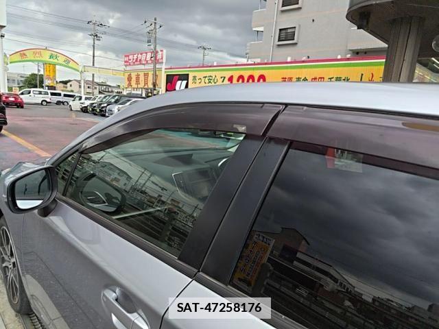 Subaru IMPREZA 2017-07 7724309-11