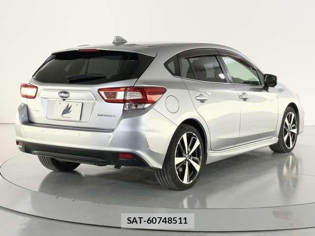 Subaru IMPREZA 2018-07 7785779-5