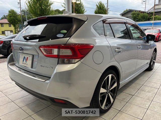 Subaru IMPREZA 2017-01 7785780-17