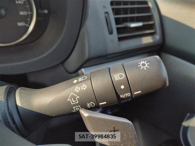 Subaru IMPREZA 2012-08 7785770-16
