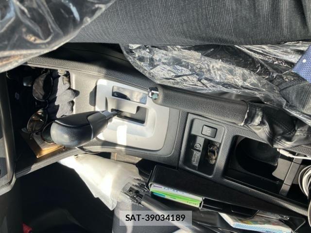 Subaru IMPREZA 2013-06 7876966-24