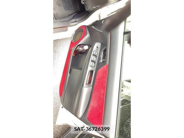 Subaru IMPREZA 2016-04 7876968-12