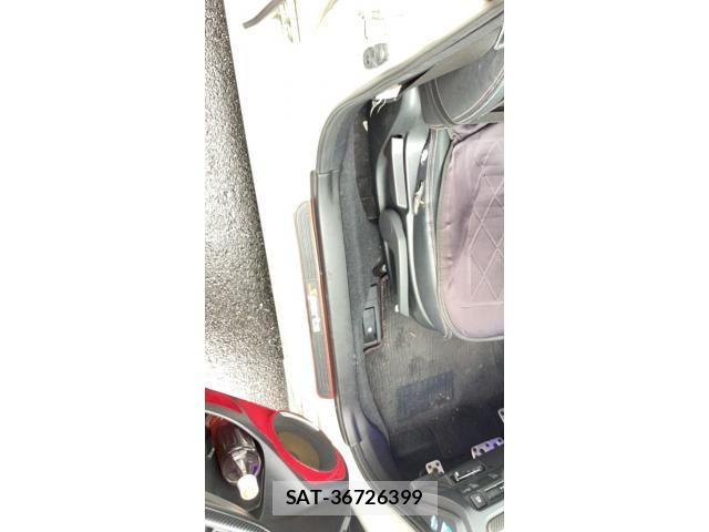 Subaru IMPREZA 2016-04 7876968-13