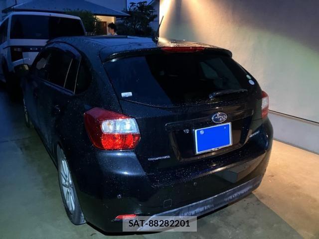 Subaru IMPREZA 2013-08 7962115-1