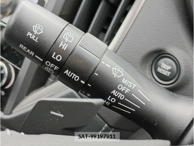 Subaru IMPREZA 2018-08 7962111-13