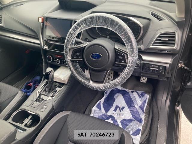 Subaru IMPREZA 2017-01 7962112-11