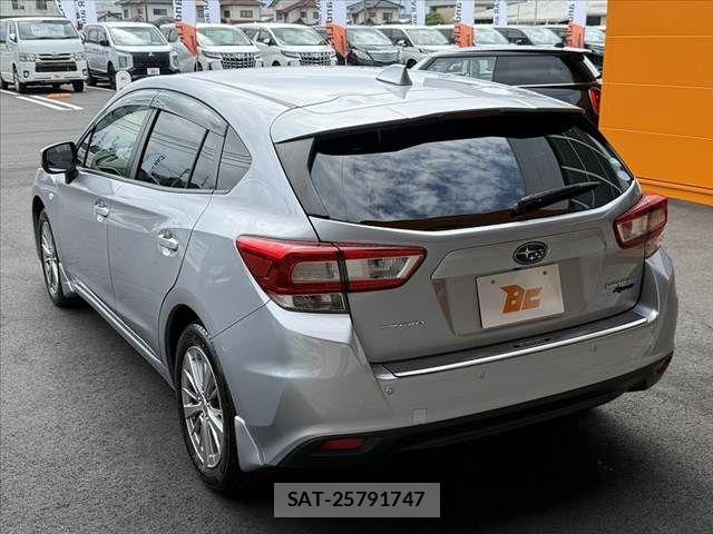 Subaru IMPREZA 2017-12 7979540-12