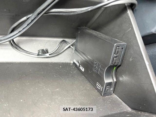 Subaru IMPREZA 2019-02 7979538-4