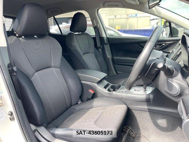 Subaru IMPREZA 2019-02 7979538-7