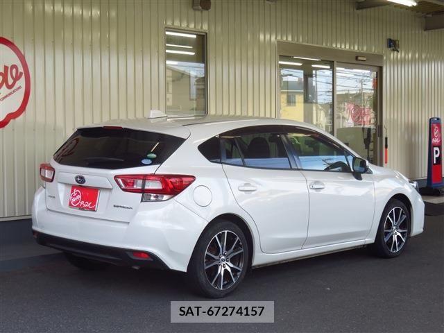 Subaru IMPREZA 2017-02 8036056-3