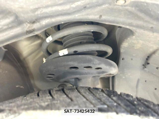 Subaru IMPREZA 2017-02 8074105-19