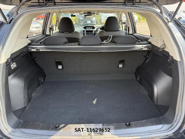 Subaru IMPREZA 2018-11 8074103-13