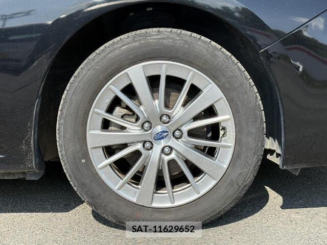 Subaru IMPREZA 2018-11 8074103-16
