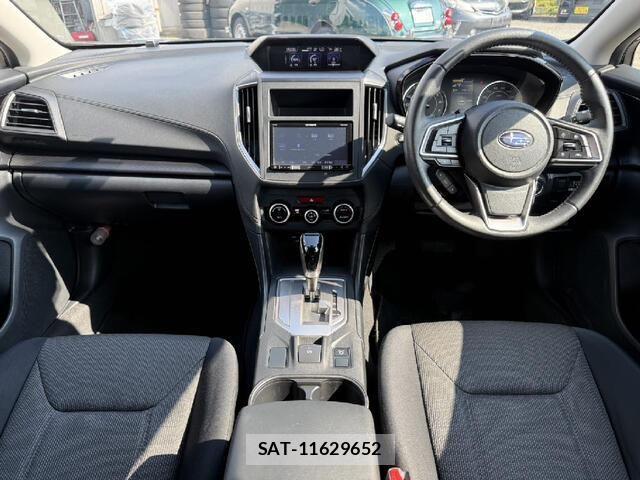 Subaru IMPREZA 2018-11 8074103-4