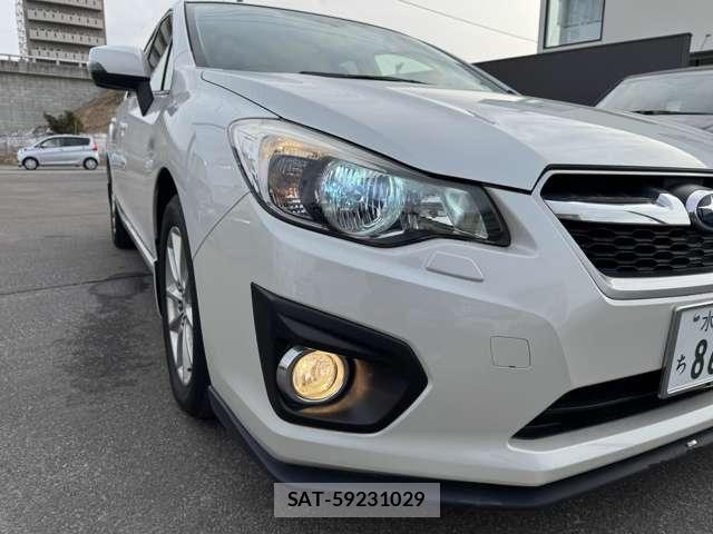 Subaru IMPREZA 2011-12 8130624-28
