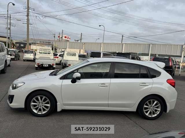 Subaru IMPREZA 2011-12 8130624-5