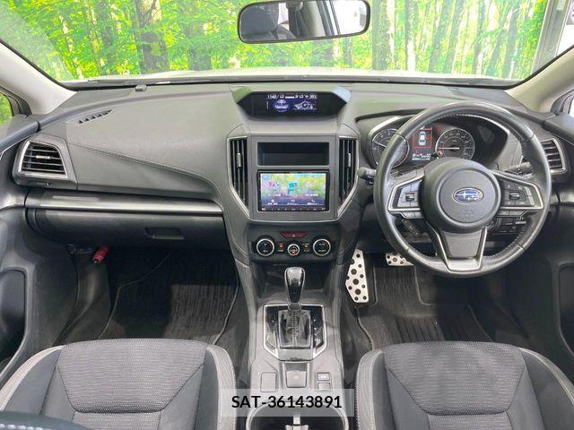 Subaru IMPREZA 2017-10 8207959-1
