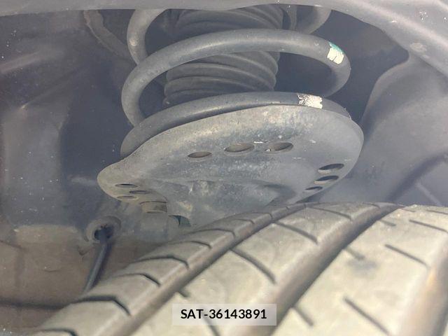 Subaru IMPREZA 2017-10 8207959-19