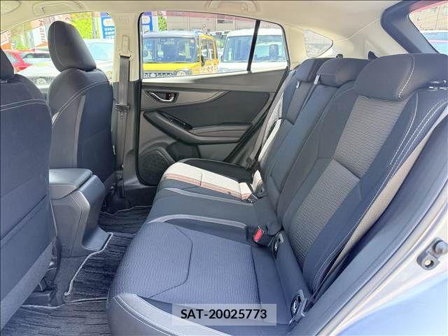 Subaru IMPREZA 2017-05 8207960-9