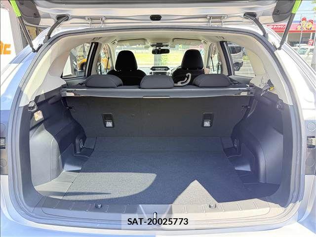 Subaru IMPREZA 2017-05 8207960-10