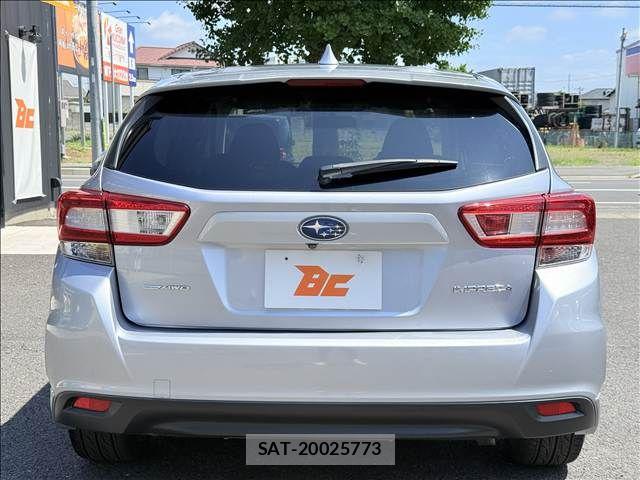 Subaru IMPREZA 2017-05 8207960-22