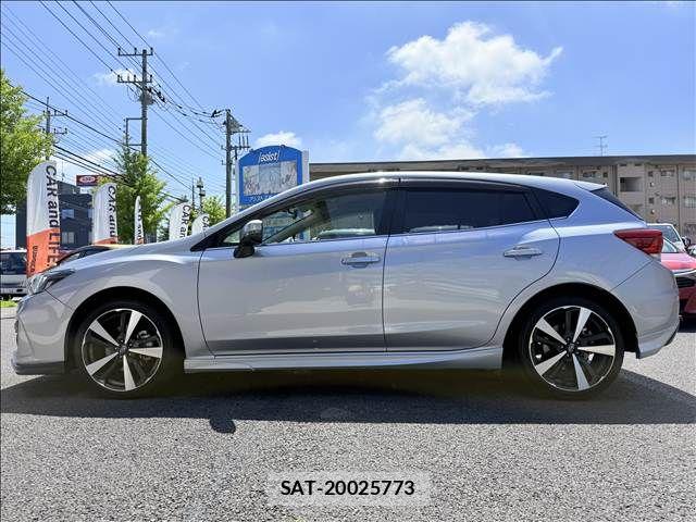 Subaru IMPREZA 2017-05 8207960-5