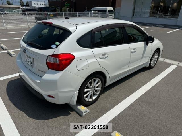 Subaru IMPREZA 2013-08 8207968-2