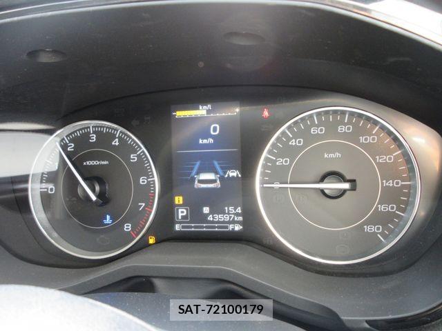 Subaru IMPREZA 2018-08 8207957-9