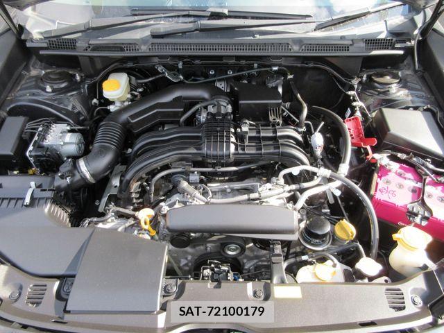Subaru IMPREZA 2018-08 8207957-17