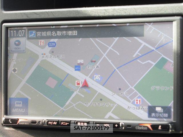 Subaru IMPREZA 2018-08 8207957-3