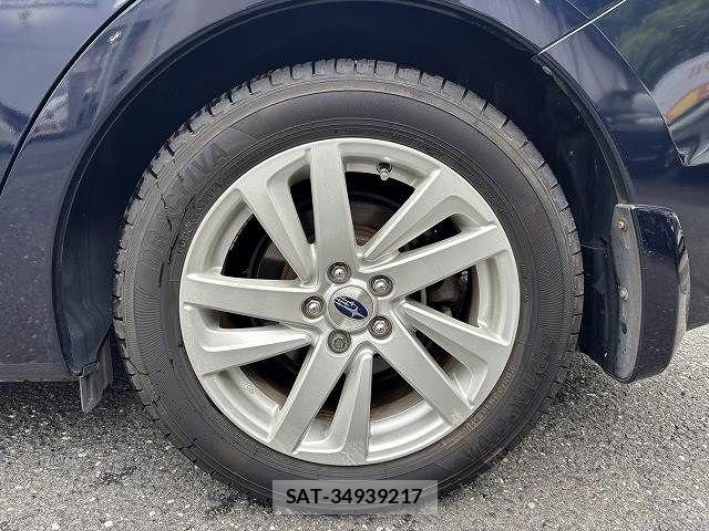 Subaru IMPREZA 2015-02 8230392-25
