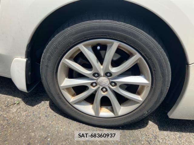 Subaru IMPREZA 2012-02 8230396-9