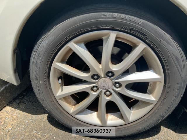 Subaru IMPREZA 2012-02 8230396-10