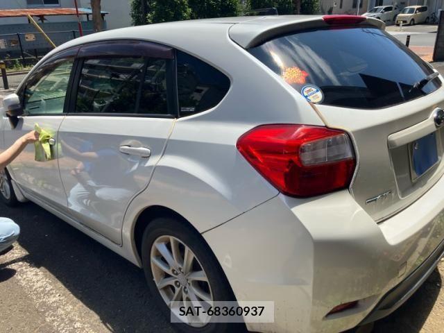 Subaru IMPREZA 2012-02 8230396-4