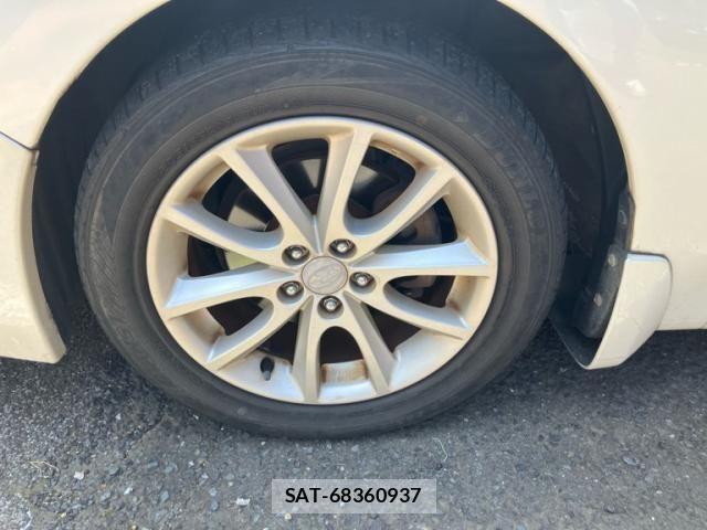 Subaru IMPREZA 2012-02 8230396-8