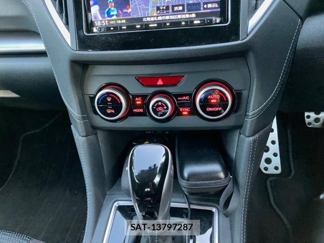 Subaru IMPREZA 2017-01 8230393-16