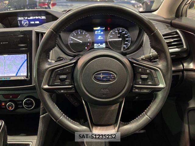 Subaru IMPREZA 2017-08 8230390-9