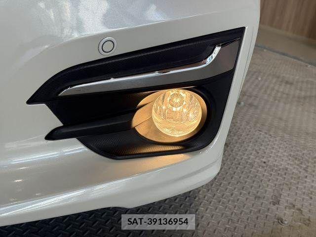 Subaru IMPREZA 2017-03 8230391-13