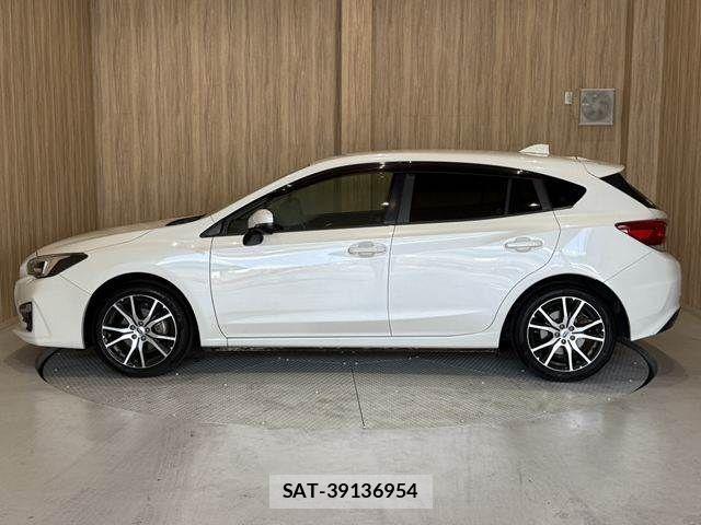 Subaru IMPREZA 2017-03 8230391-21